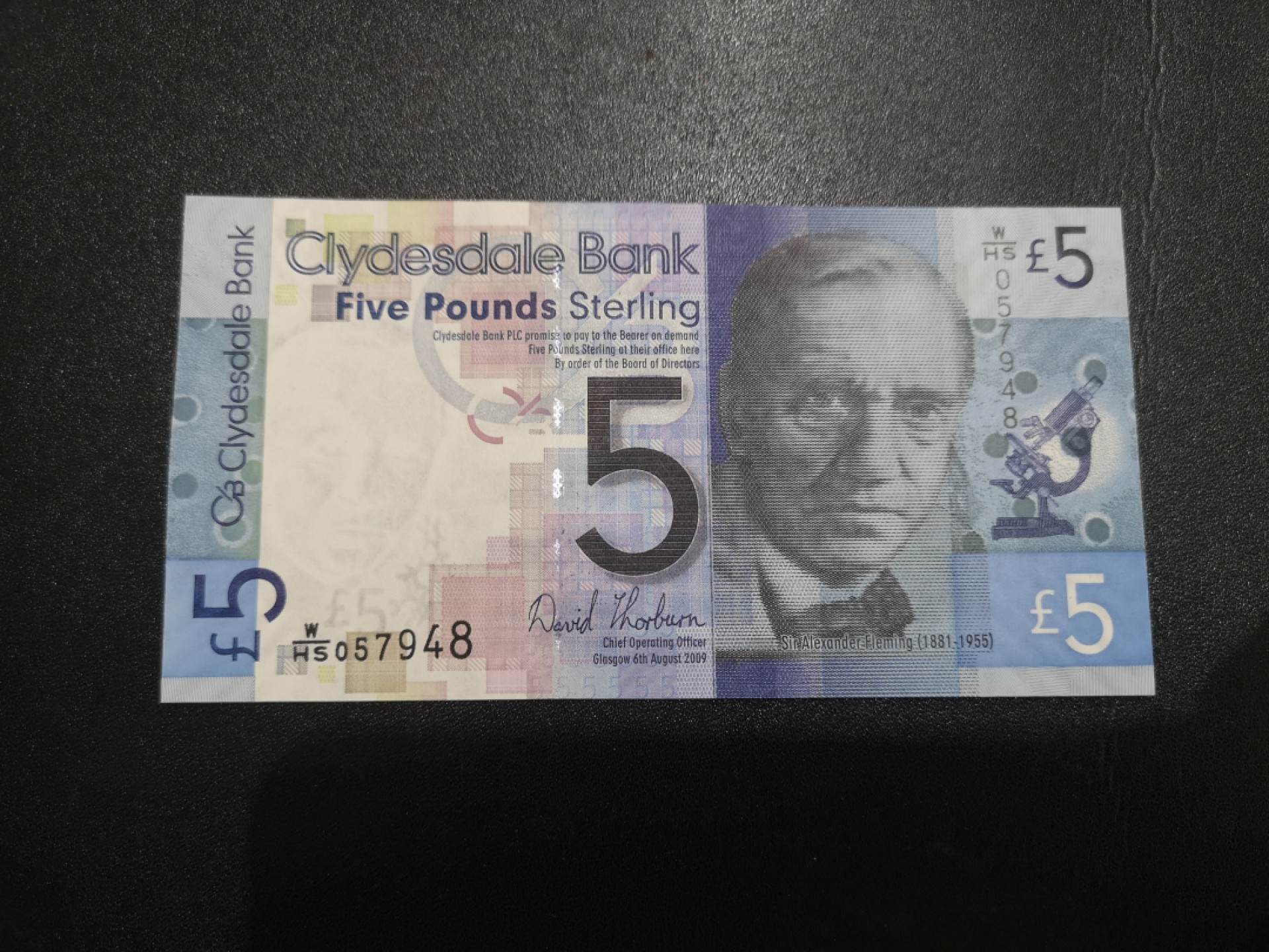 《外钞收藏家》第二百一十二期 苏格兰克莱斯戴尔银行5镑 首发冠 全新UNC
