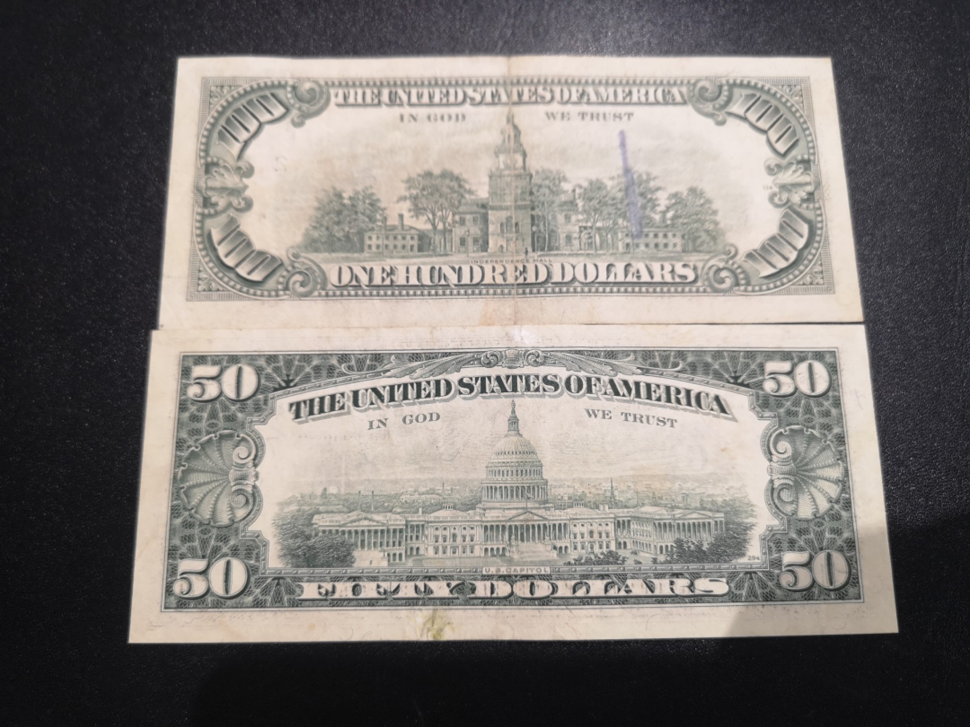 《外钞收藏家》第二百一十二期 1988年100美元、1993年50美元 两张一起 品相如图