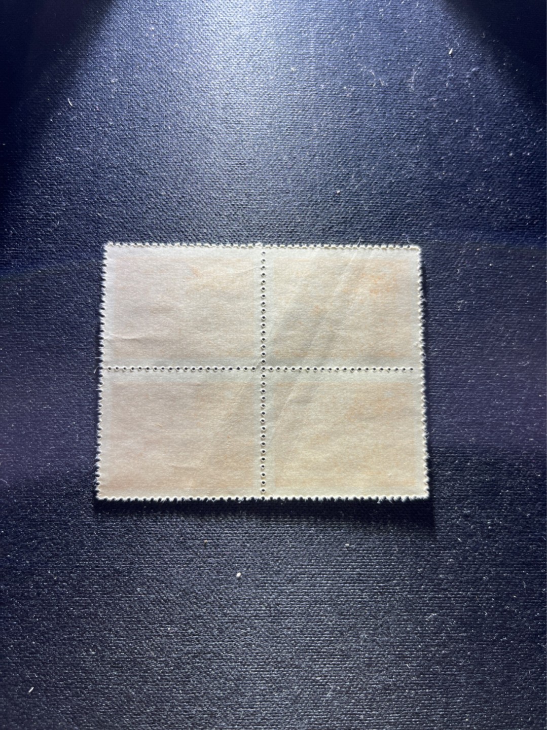 洪涛臻品 精选邮票限时拍卖第六十七期 1949年发行进军图邮票，四方连一组，上品折痕