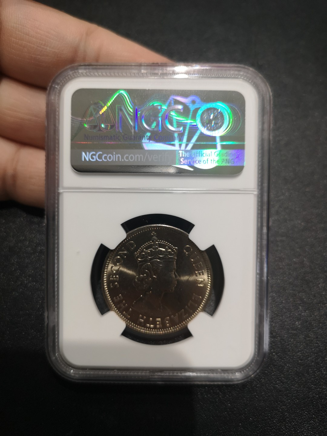 《外钞收藏家》第二百一十二期 1973年香港1元 NGC64分