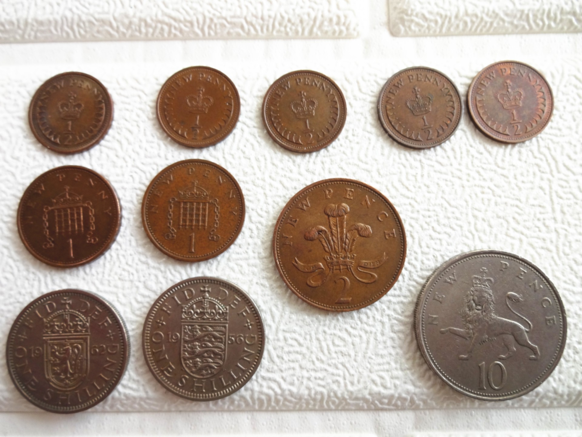 娃娃家-十月、第五场 英国伊丽莎白二世女王头像便士-11枚起拍