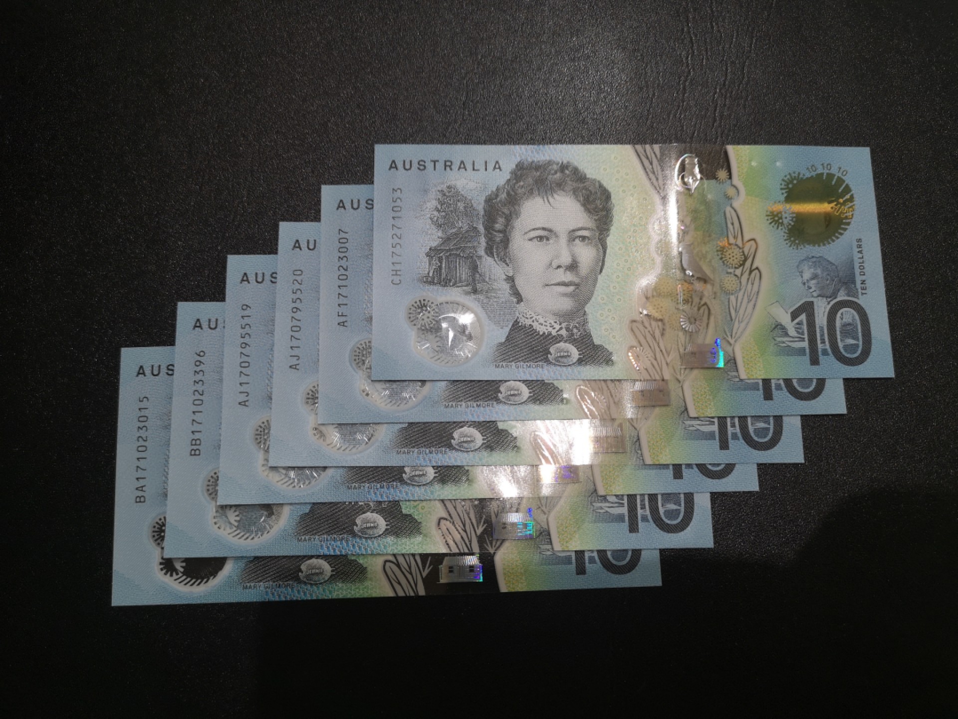 《外钞收藏家》第二百一十二期 澳大利亚最新版10澳元 六张一起 全新UNC