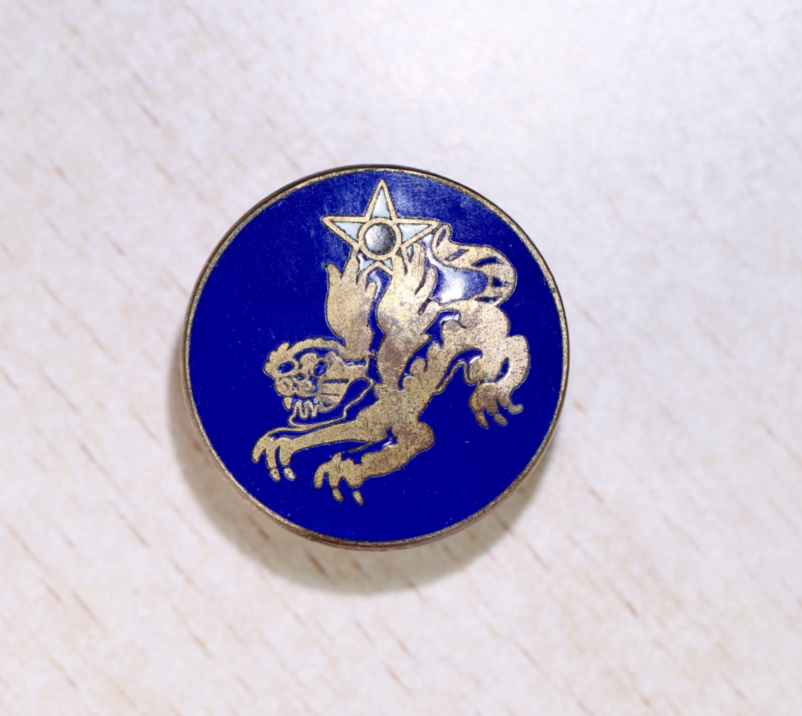 大猫徽章拍卖第206期 美军第十四航空联队证章 铜质