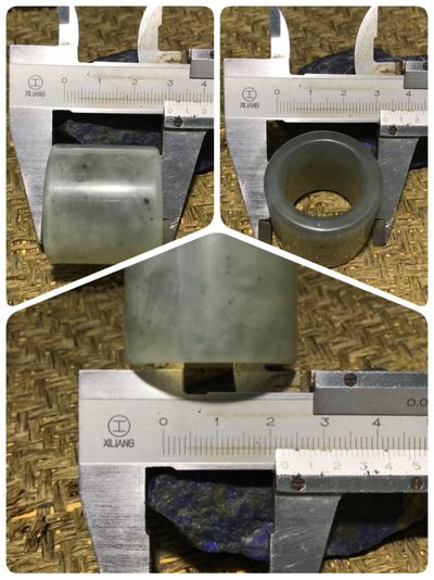 天然精美冰透水墨纹岫玉扳指一个！ 天然精美冰透水墨纹岫玉扳指一个！