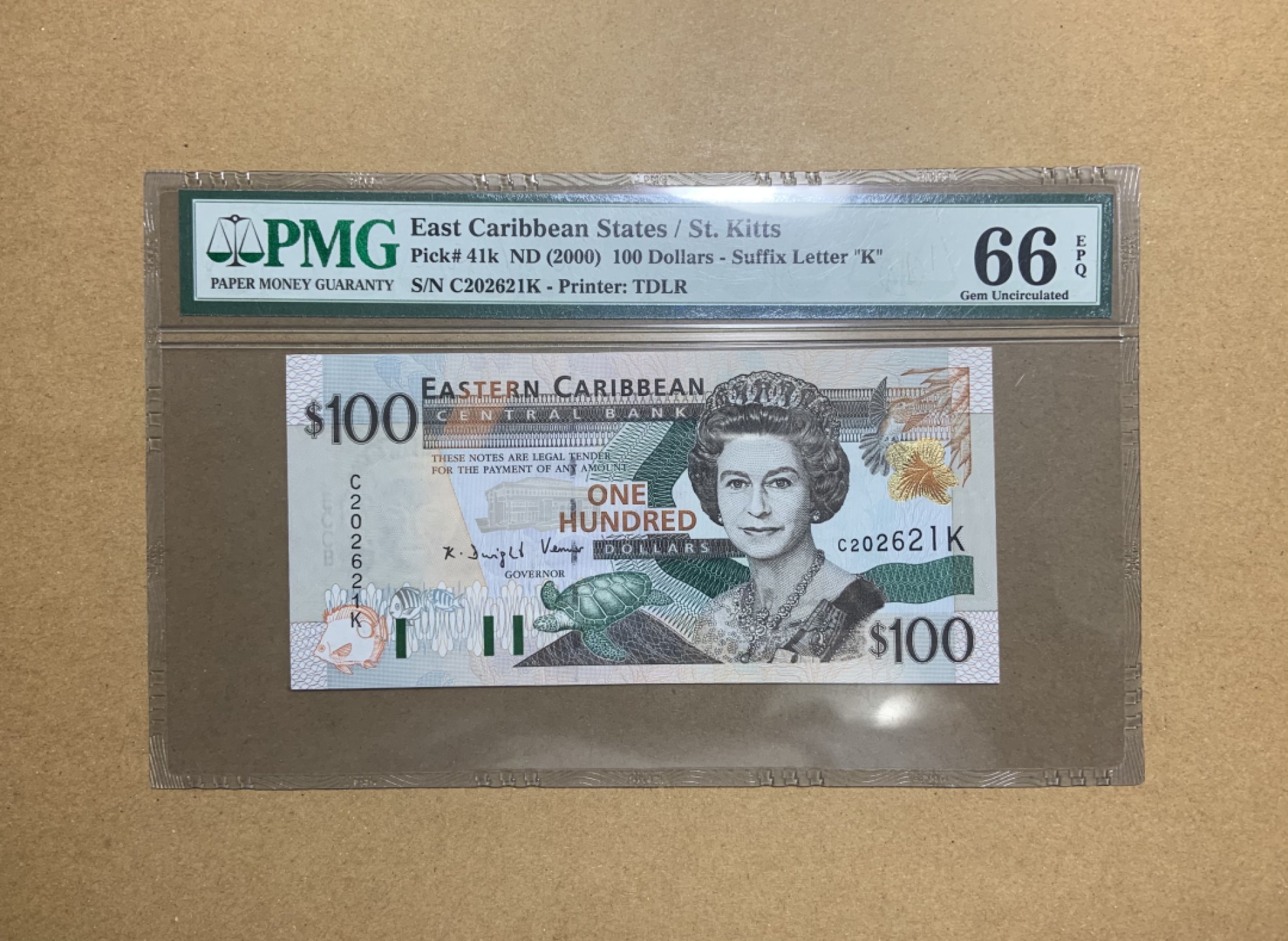 收藏联盟Quantum Auction 第202期拍卖 东加勒比共同体/圣基茨2000年100元 PMG66 