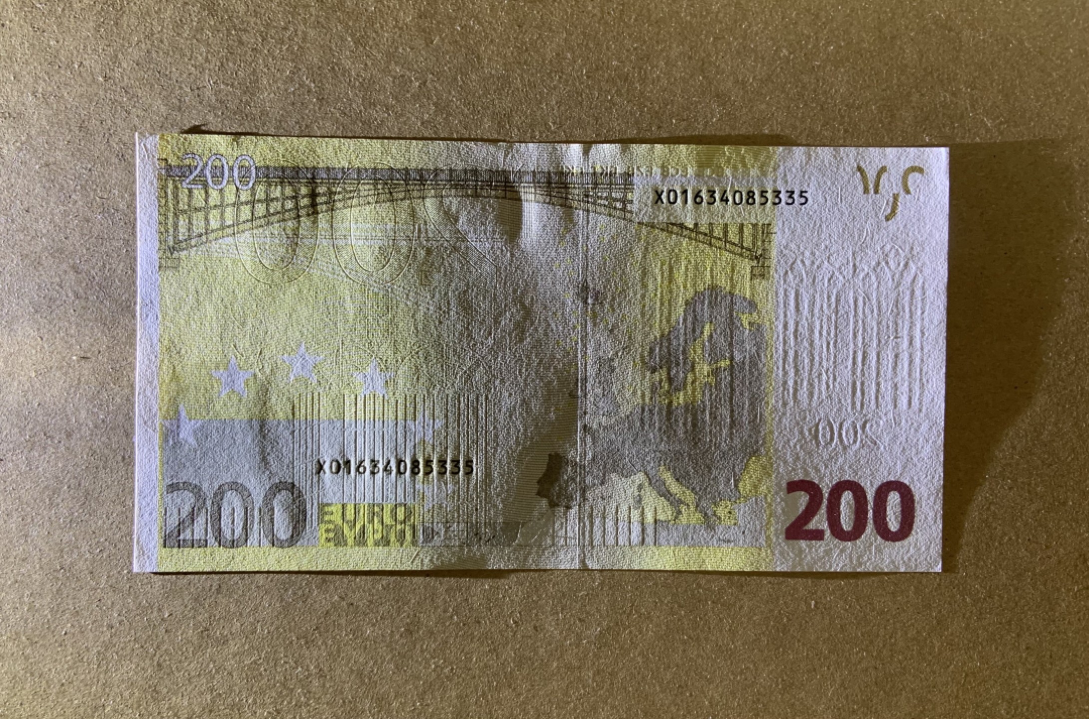 收藏联盟Quantum Auction 第202期拍卖 欧盟国家德国2002年200欧元 品相UNC- 第一签 边缘轻微荧光