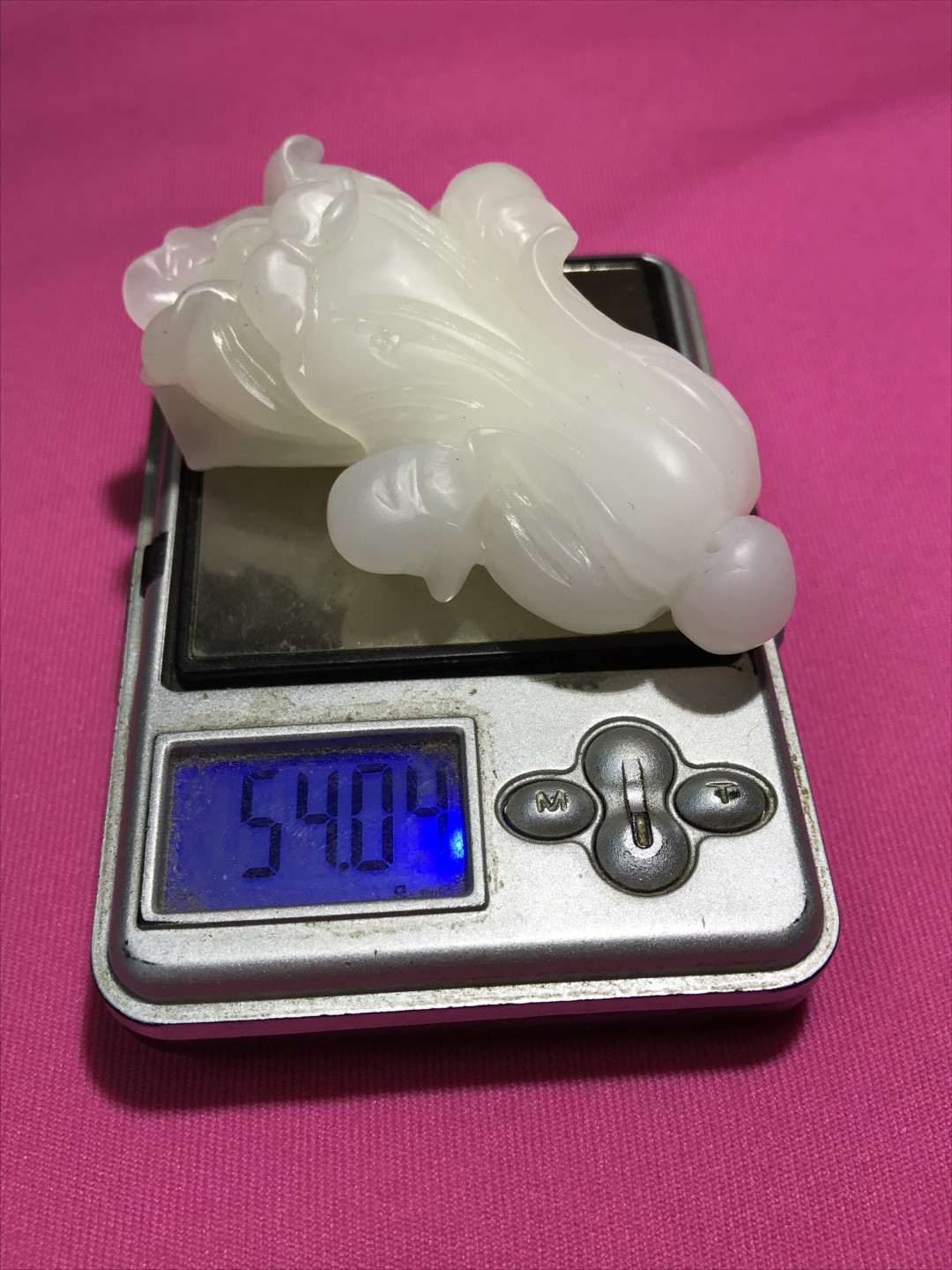 精品高玉化贝化玉雕刻白菜（百财）大吊坠（把件）一个，