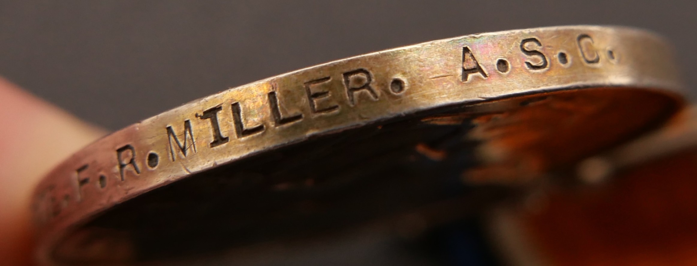 勋章奖章交易所10月29日群拍 银质英国一战奖章（授予ASC米勒）