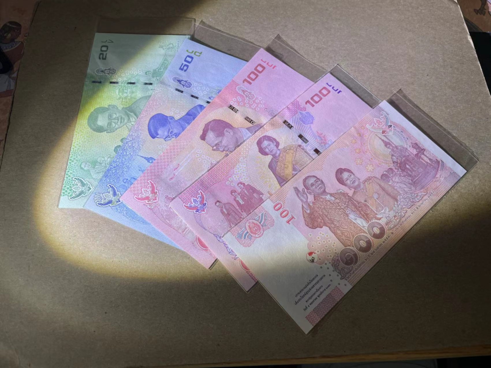 【Blue Auction】✨世界纸币精拍第243期——小双十一专场  【一组5张】泰国20-50-100铢 全新UNC