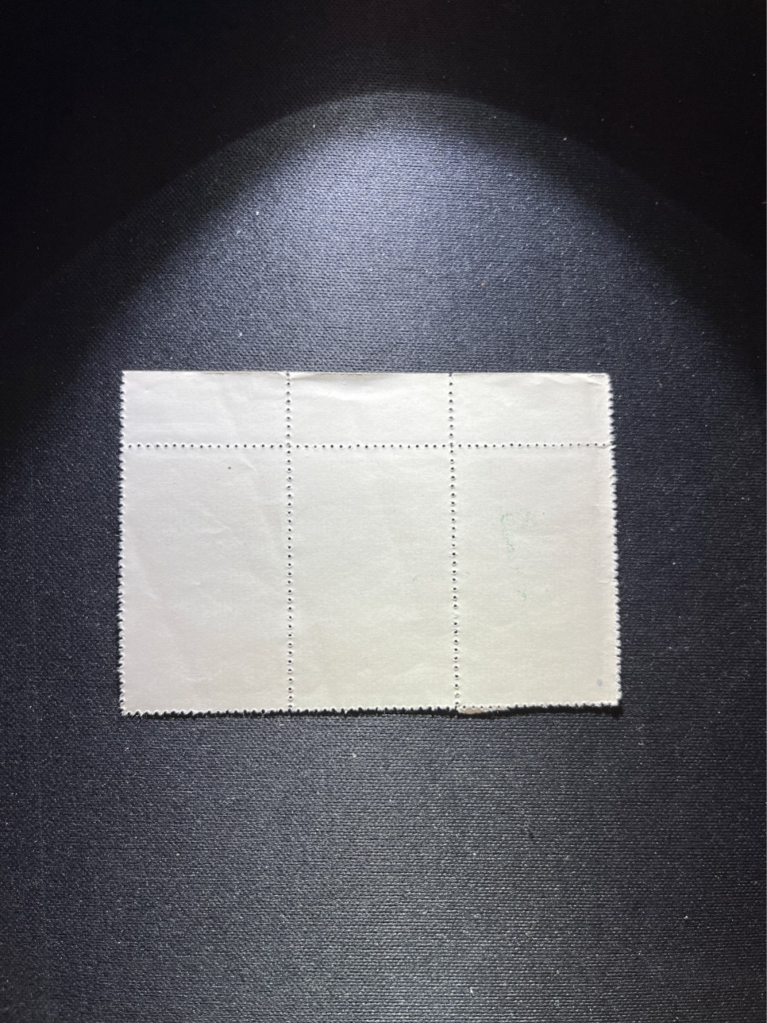 洪涛臻品 精选邮票限时拍卖第六十八期 特54儿童 盖销 12-5 ，三连一组，几乎全品，轻微软印，非常受欢迎的一组小票，随时售缺，喜欢的老板不要错过