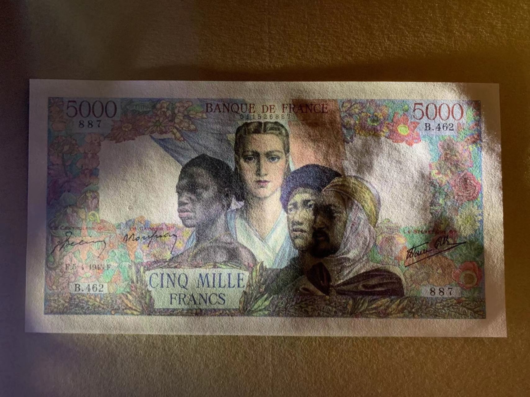 【Blue Auction】✨世界纸币精拍第243期——小双十一专场  法国 1945年5000法郎 大团结UNC-