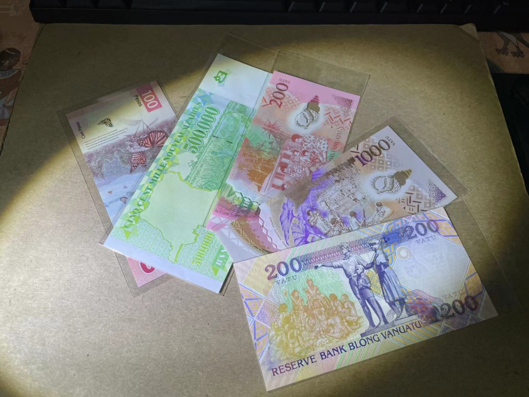 【Blue Auction】✨世界纸币精拍第243期——小双十一专场  【一组5张】扎伊尔、墨西哥&瓦努阿图纸币一组 全新UNC