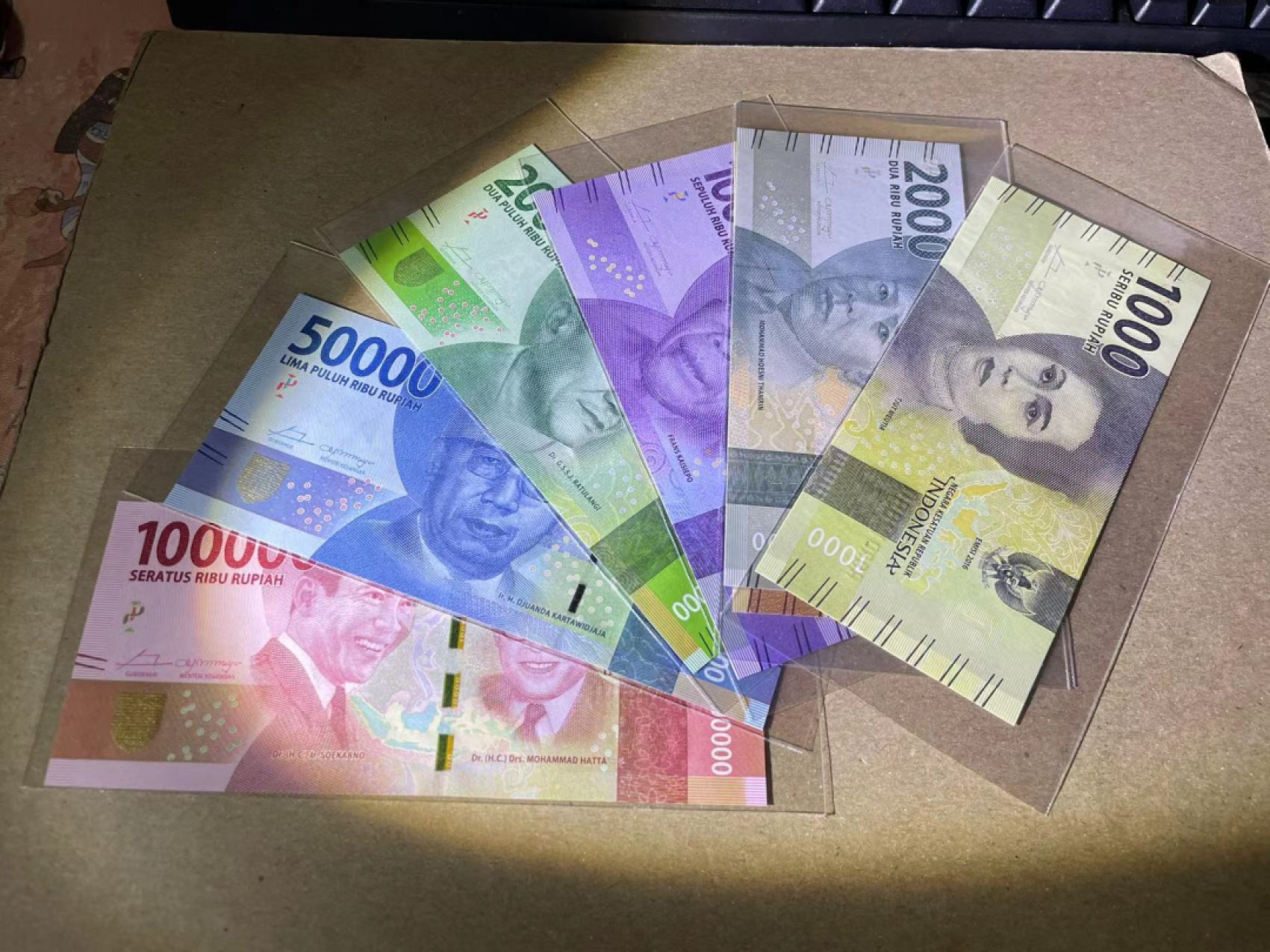 【Blue Auction】✨世界纸币精拍第243期——小双十一专场  【一组7张均AAA首发冠】印尼 1000-10万卢比 全新UNC