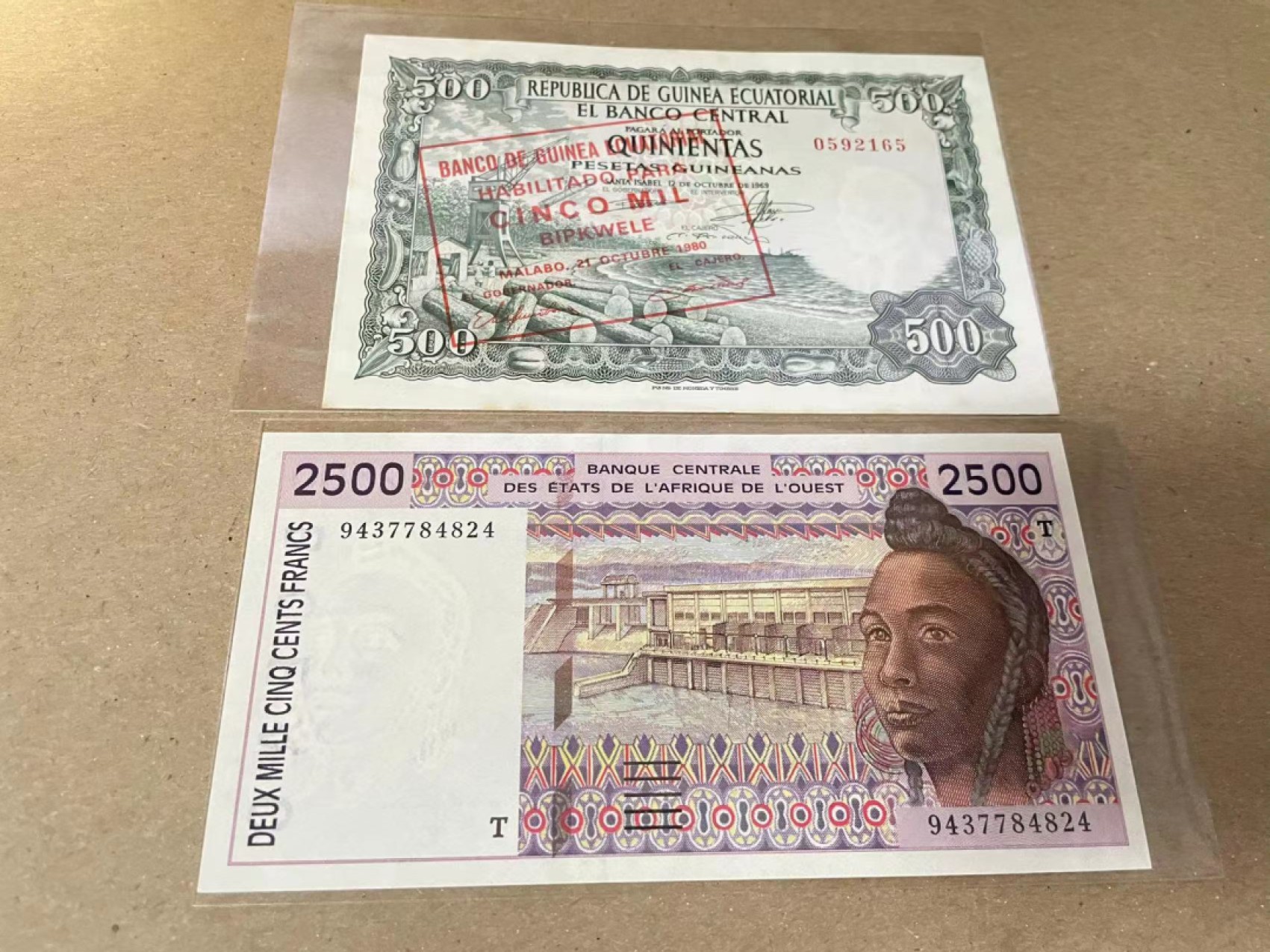 【Blue Auction】✨世界纸币精拍第243期——小双十一专场  【一组2张】赤道几内亚、中非纸币一组 全新UNC