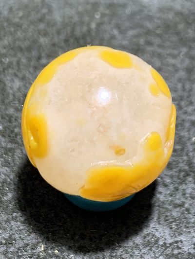 精美冰飘战国红玛瑙俏色巧雕金荷叶珠一个，寓意：和和美美 - 精美冰飘战国红玛瑙俏色巧雕金荷叶珠一个，寓意：和和美美