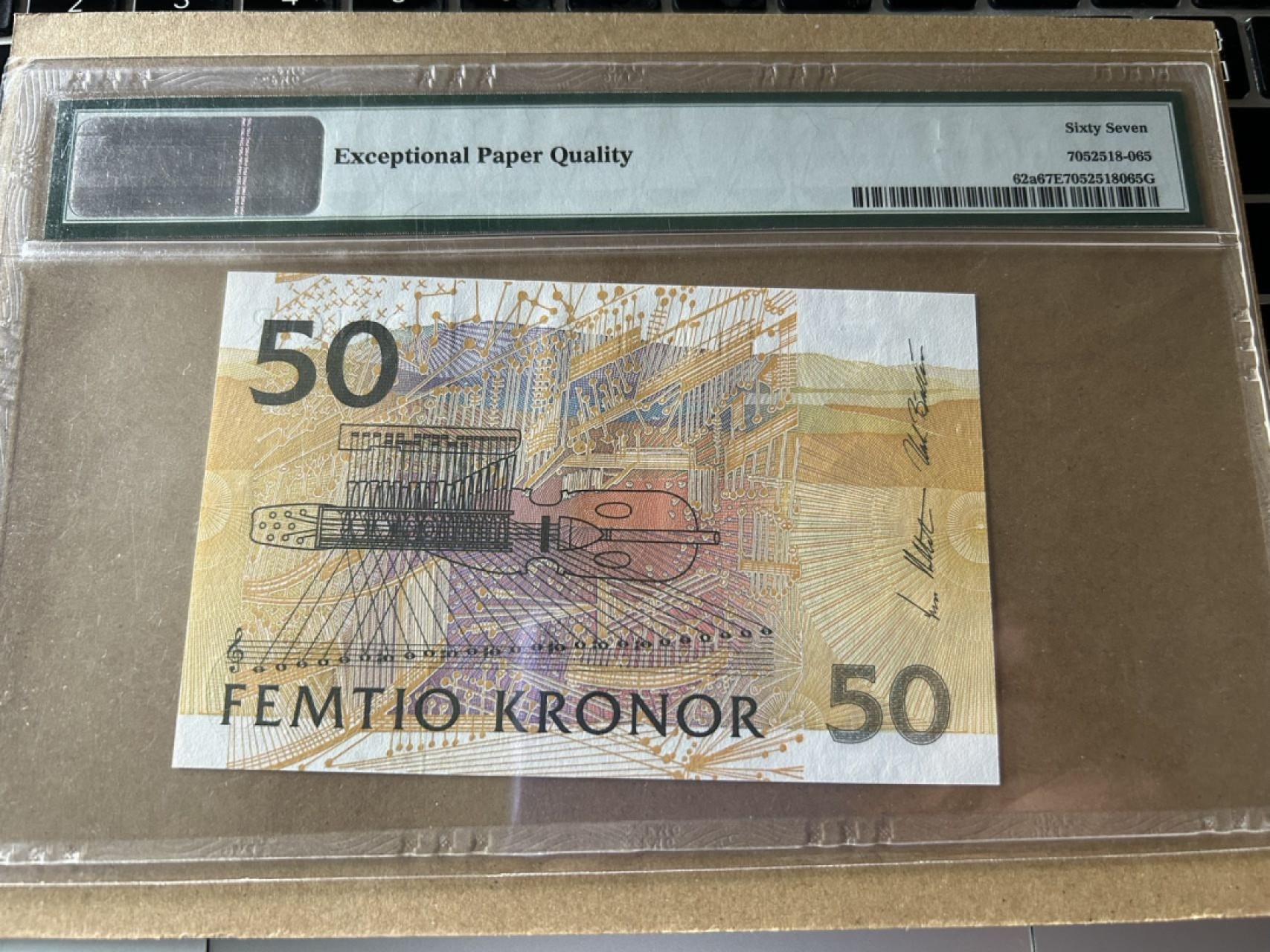 收藏联盟Quantum Auction 第204期拍卖 瑞典1996-2002年50克朗 PMG67 初版 号码无47 夜莺