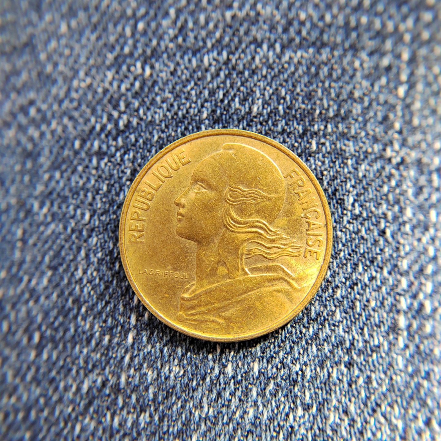 王之爱好～外国钱币 1976年