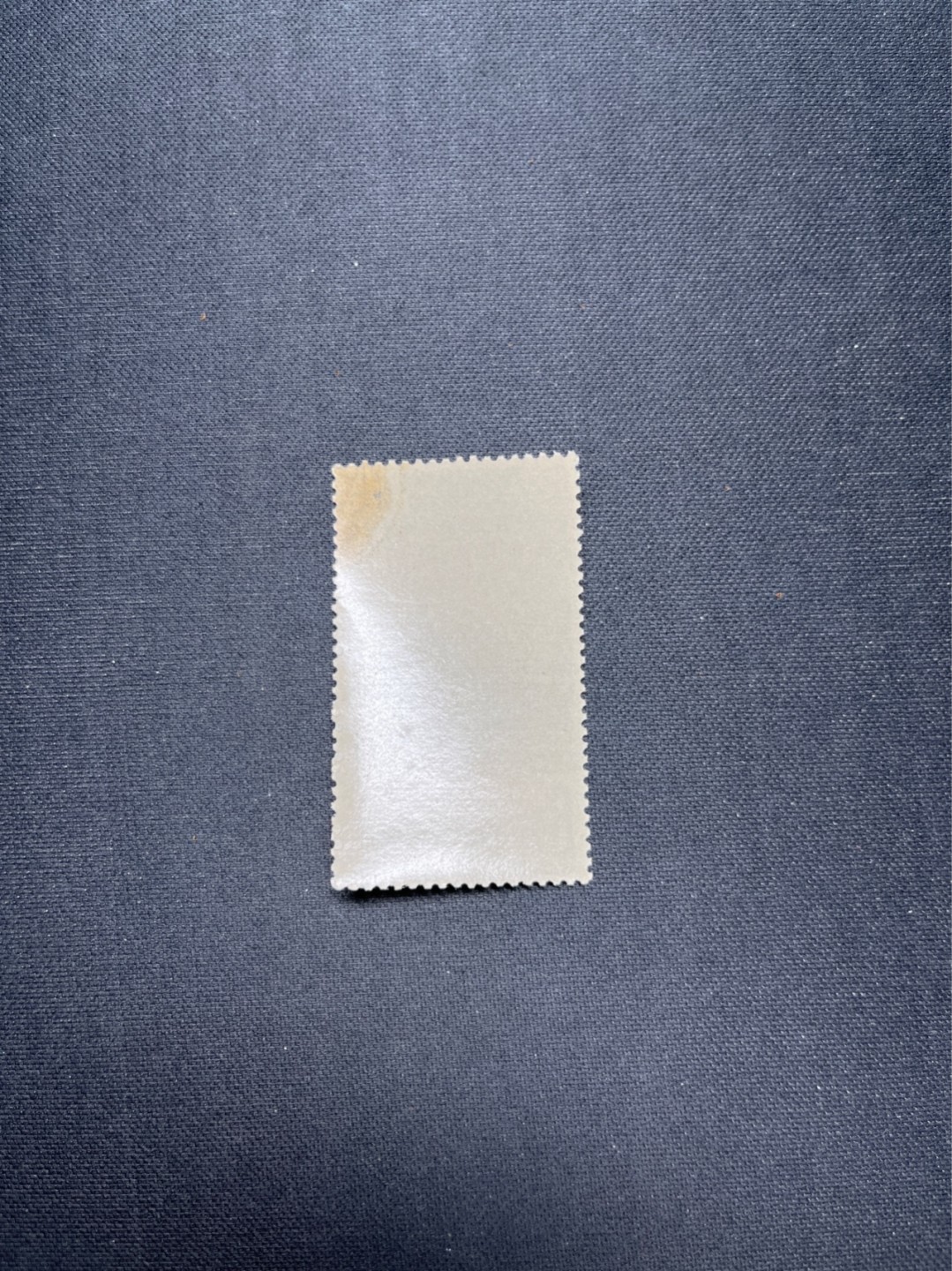 洪涛臻品 精选邮票限时拍卖第六十九期 纪95十月革命盖销全品2-1一枚，这个票全品非常少。老纪特小六珍，某网上天天拍卖也很难见到全品。北京市场上更是无货可寻，全品可评级，包OG。老纪特精品票，喜欢的老板不要错过，末图价格做参考