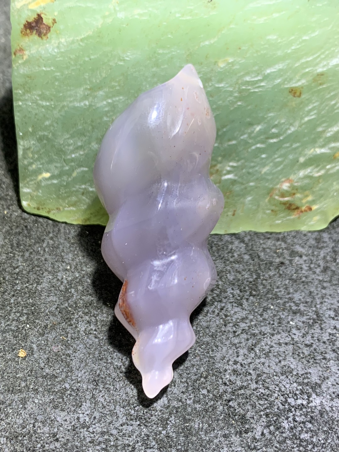 精美高润度冻料飘朱砂蒙料战国红玛瑙雕刻海螺一个！