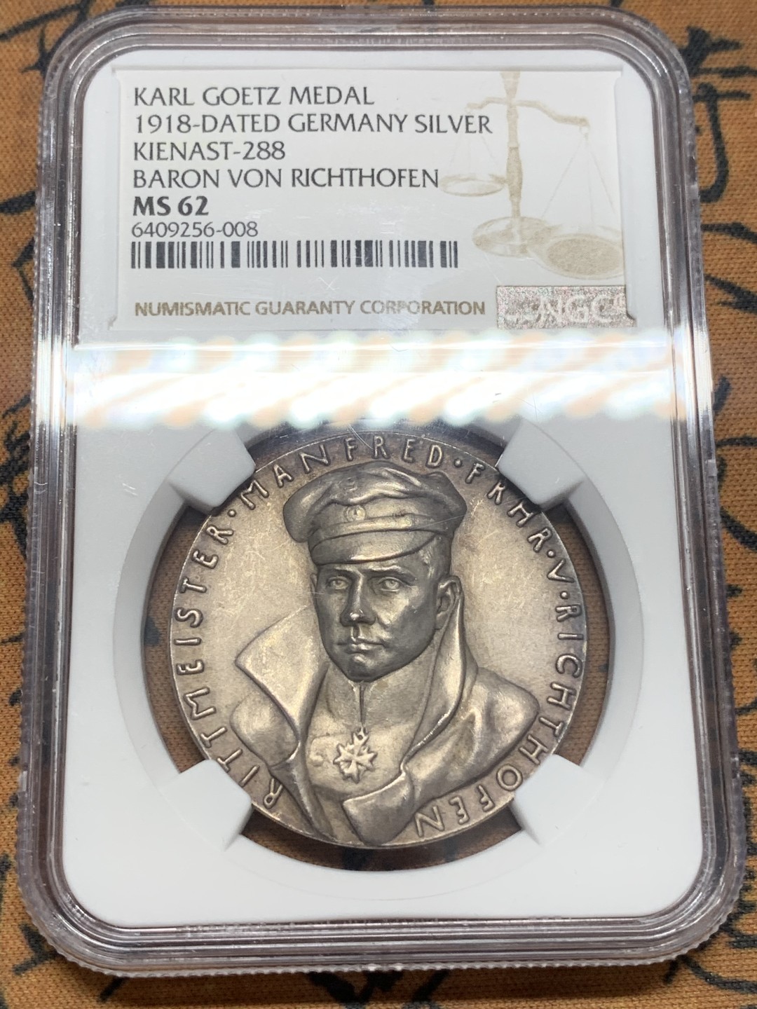 《竞宝斋》第111场-周日，周一 ，2场连拍（全场包邮） NGC-MS62，德国 卡尔歌茨雕刻银章，1918年名誉品“红色男爵”银章，上海N严评