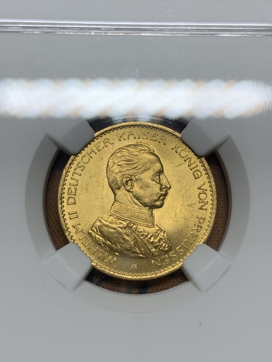 《竞宝斋》第111场-周日，周一 ，2场连拍（全场包邮） NGC-MS64 德国普鲁士1914年20马克金币，威廉二世军装马克配套必备