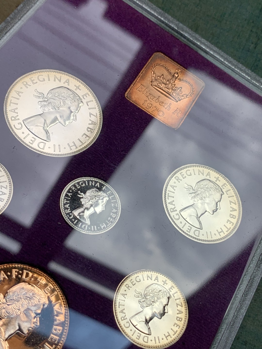 《竞宝斋》第111场-周日，周一 ，2场连拍（全场包邮） 1970年英国伊丽莎白二世精制套币，最后的12进制套币，非常有纪念意义，近期持续大涨