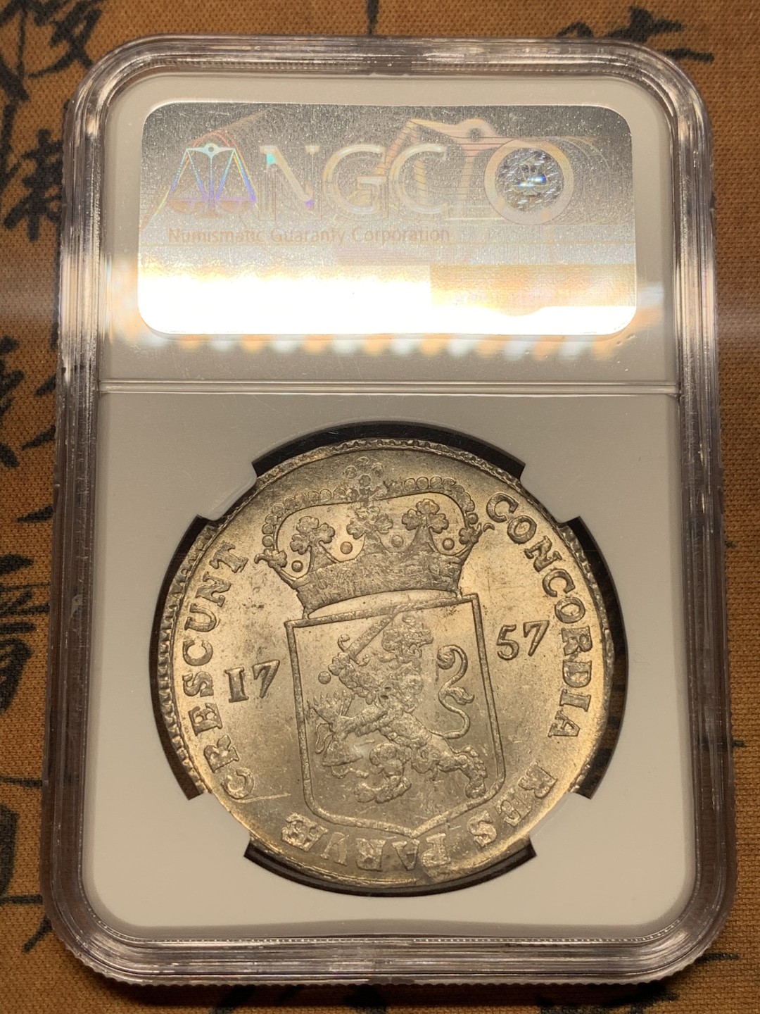 《竞宝斋》第111场-周日，周一 ，2场连拍（全场包邮） NGC-MS63  荷兰 1757年西弗里斯兰1D大银币 近300年保持强曝光状态