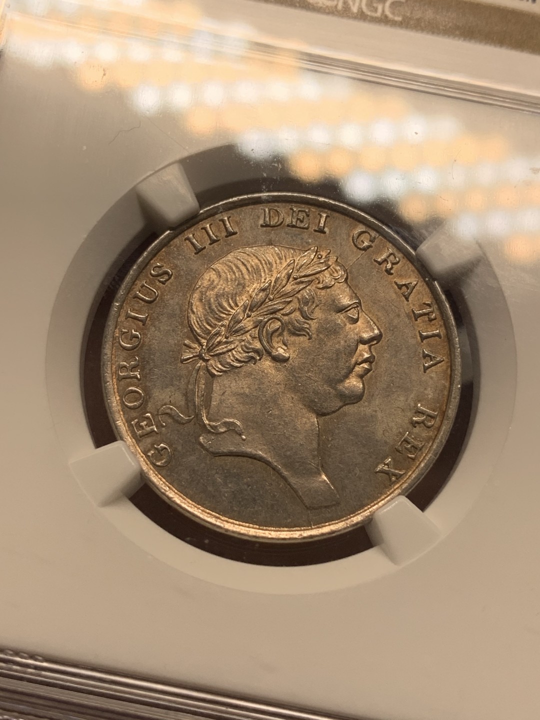 《竞宝斋》第111场-周日，周一 ，2场连拍（全场包邮） NGC MS62 英国乔三 英格兰银行1816 1先令6便士  状态一流