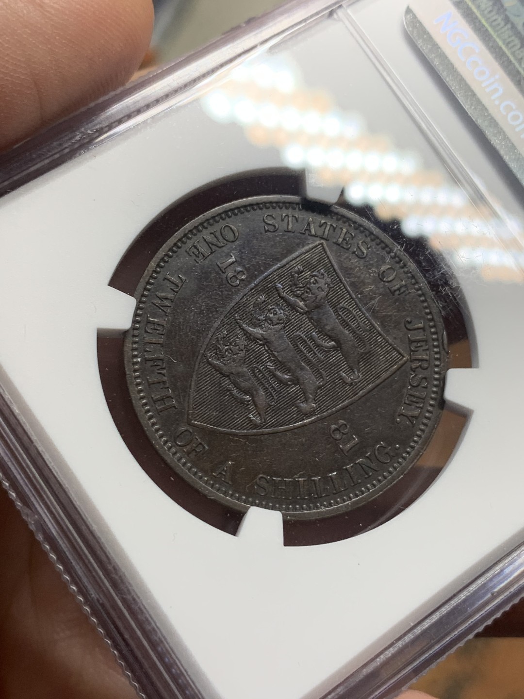 《竞宝斋》第111场-周日，周一 ，2场连拍（全场包邮） NGC AU55 1881 英属泽西1/12先令 铜币  发行量7.5万枚，最稀少年份