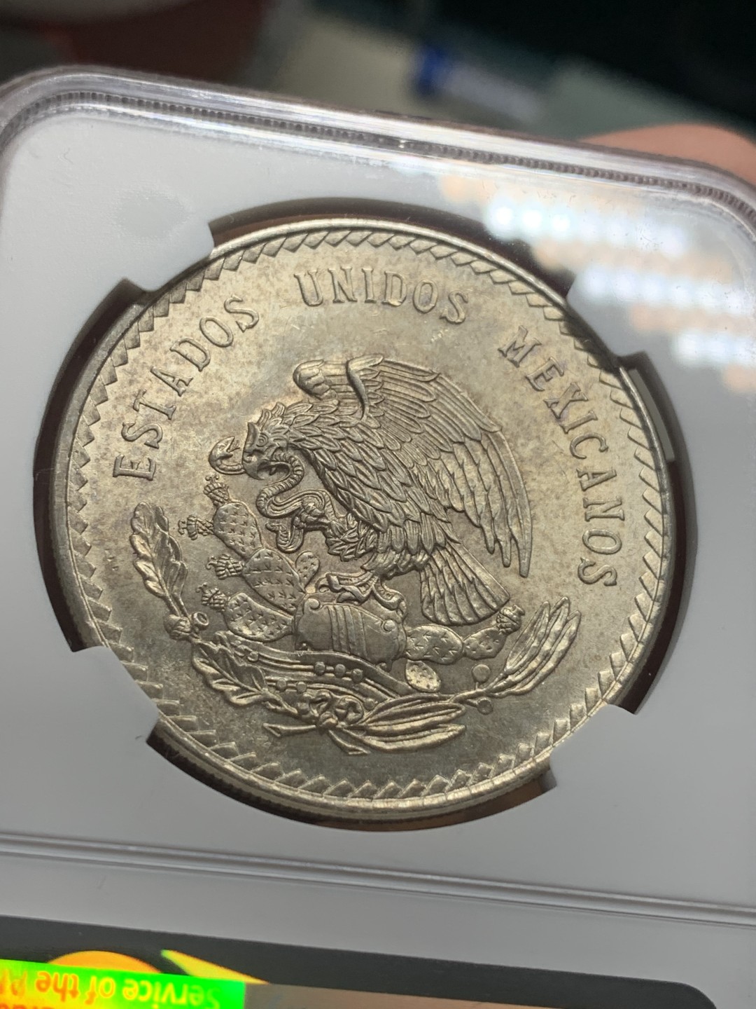 《竞宝斋》第111场-周日，周一 ，2场连拍（全场包邮） NGC-MS63 墨西哥1947年 印第安人头像5比索大银币 原光好品