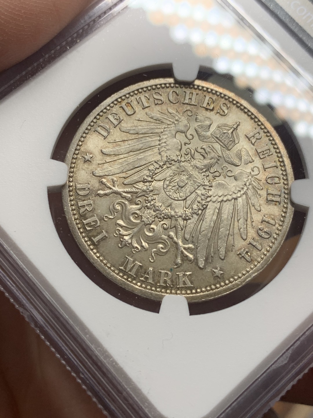 《竞宝斋》第111场-周日，周一 ，2场连拍（全场包邮） NGC-MS63 德国1914年 普鲁士军装版 3马克银币 顶级五彩包浆