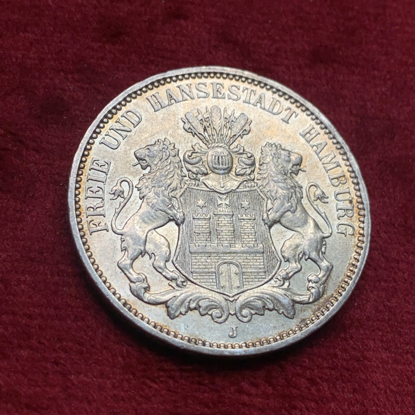 《竞宝斋》第111场-周日，周一 ，2场连拍（全场包邮） 德国 1912年 汉堡 自由市 3马克 双狮银币 淡彩包浆 带转光