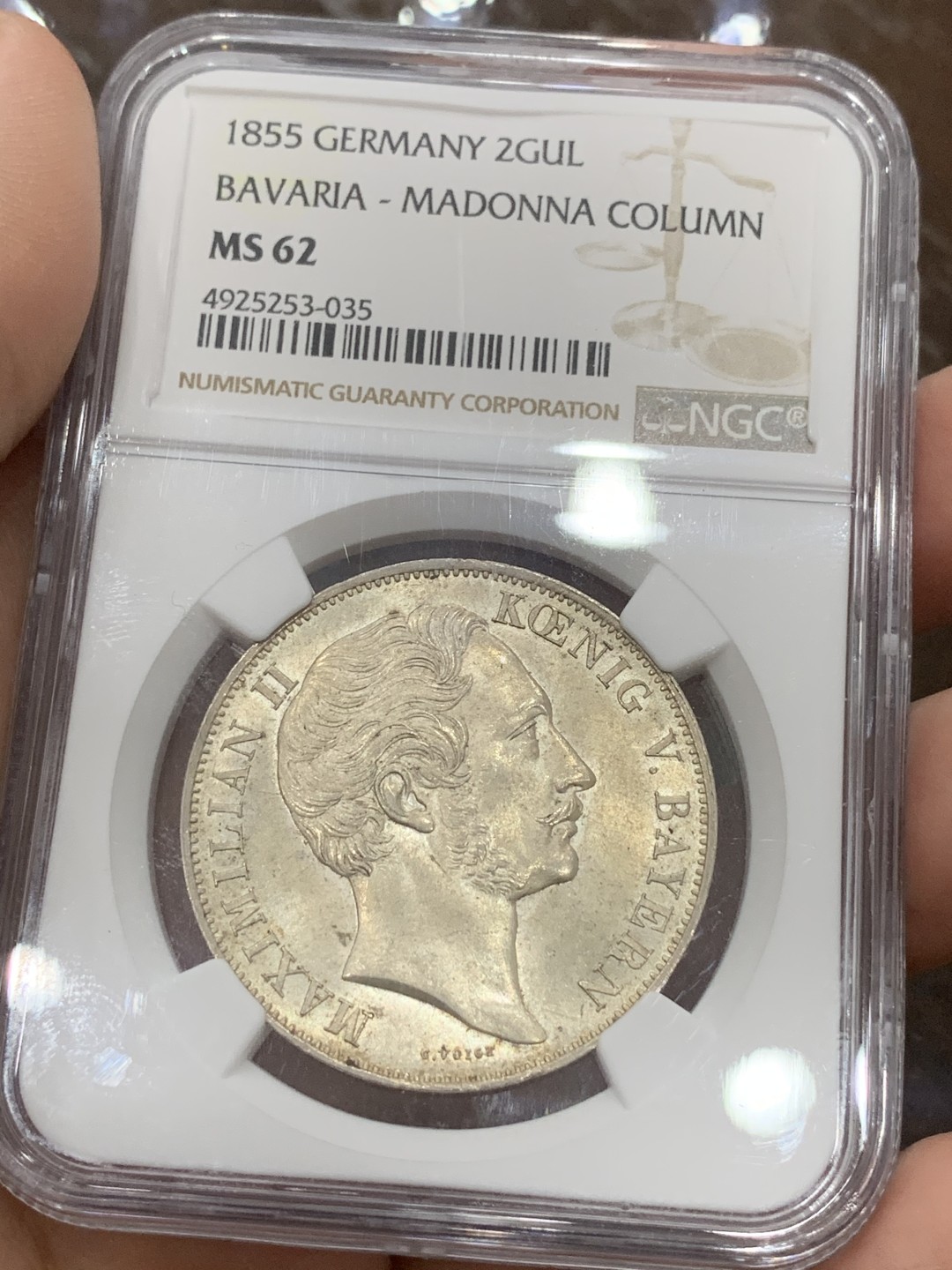 《竞宝斋》第111场-周日，周一 ，2场连拍（全场包邮） NGC-MS62德国 1855年 巴伐利亚圣母抱婴2盾银币 车轮转光 细节犀利