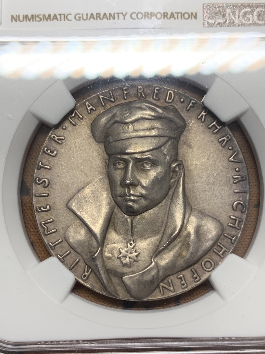 《竞宝斋》第111场-周日，周一 ，2场连拍（全场包邮） NGC-MS62，德国 卡尔歌茨雕刻银章，1918年名誉品“红色男爵”银章，上海N严评