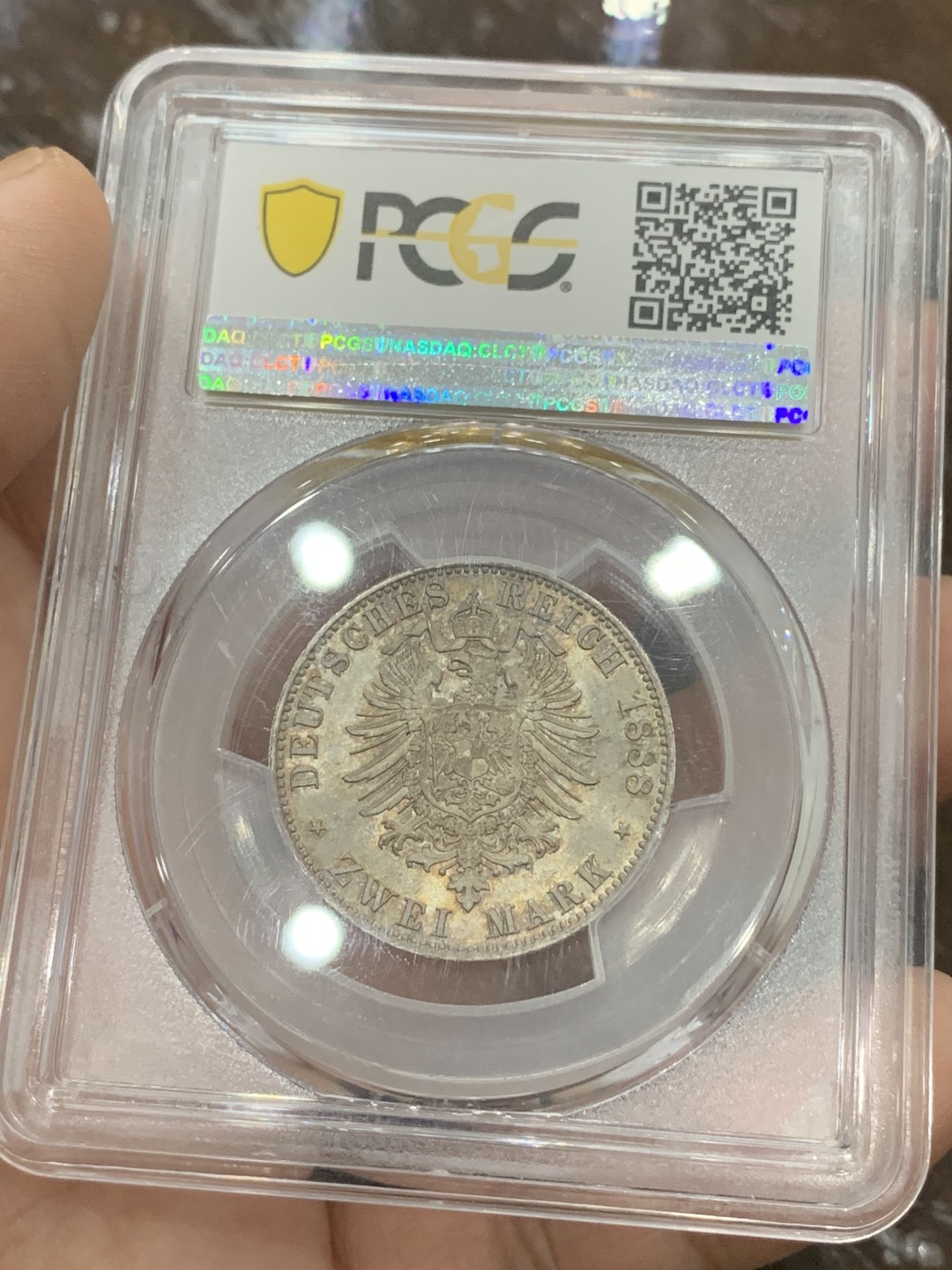 《竞宝斋》第111场-周日，周一 ，2场连拍（全场包邮） 罕见高分！PCGS-MS66，德国普鲁士1888三皇之年弗里德里希三世短翅2马克银币，持续上涨品种！深彩十字光