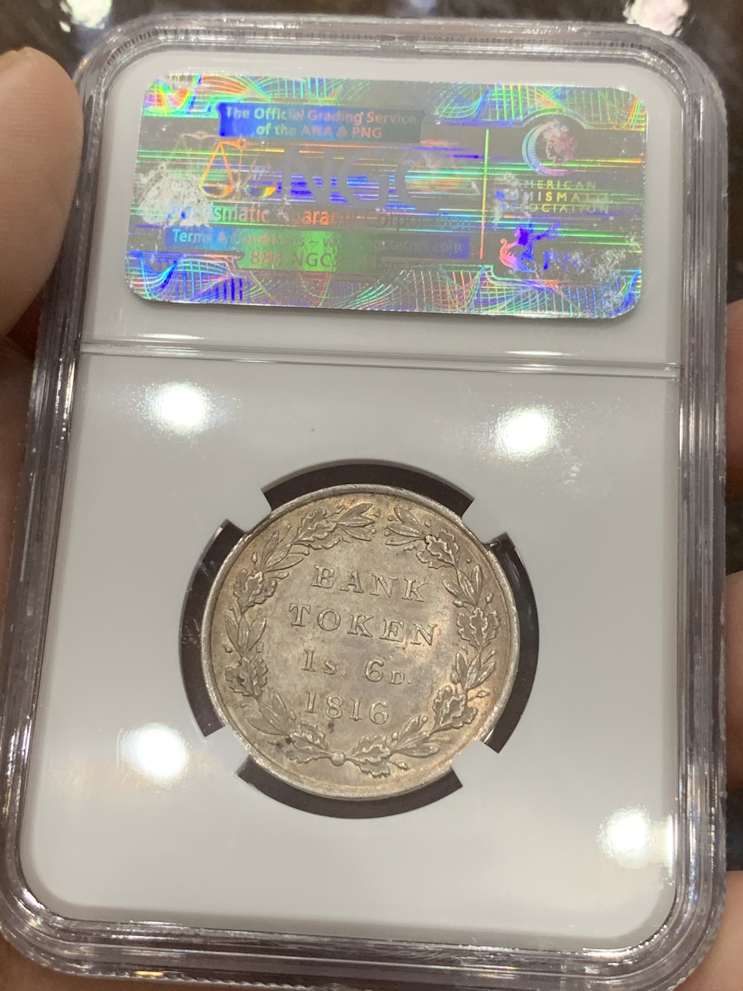 《竞宝斋》第111场-周日，周一 ，2场连拍（全场包邮） NGC MS62 英国乔三 英格兰银行1816 1先令6便士  状态一流