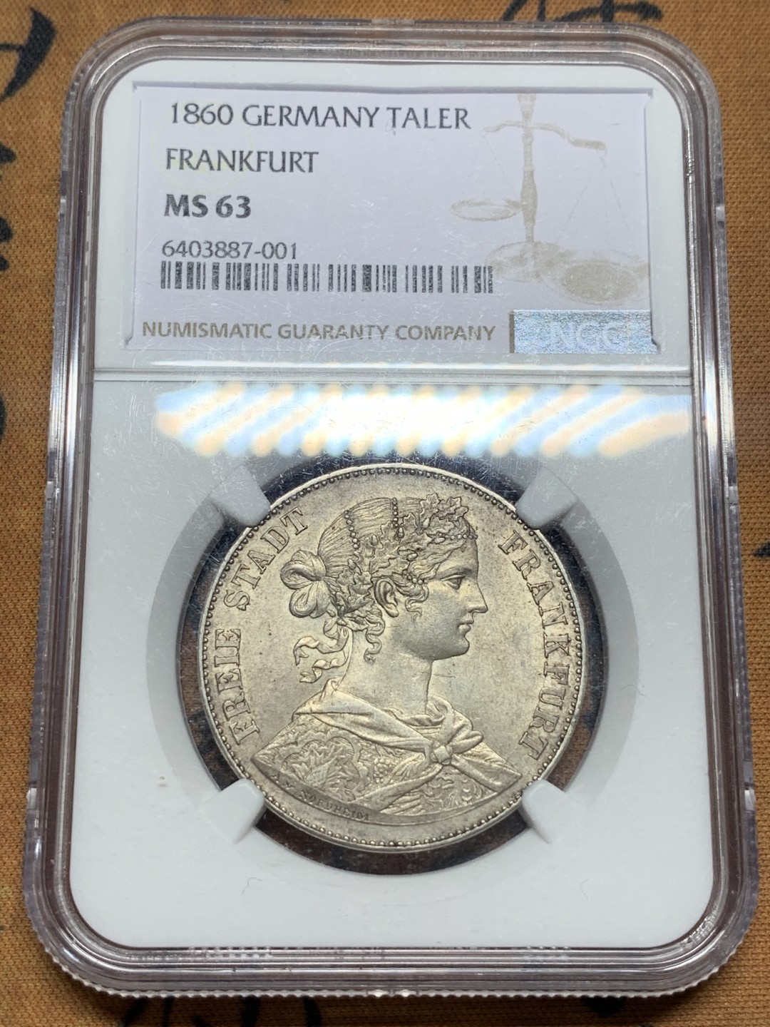 《竞宝斋》第111场-周日，周一 ，2场连拍（全场包邮） NGC MS63 德国 1860年 法兰克福 少女 泰勒 银币 高品好细节 包浆币上MS太不容易了