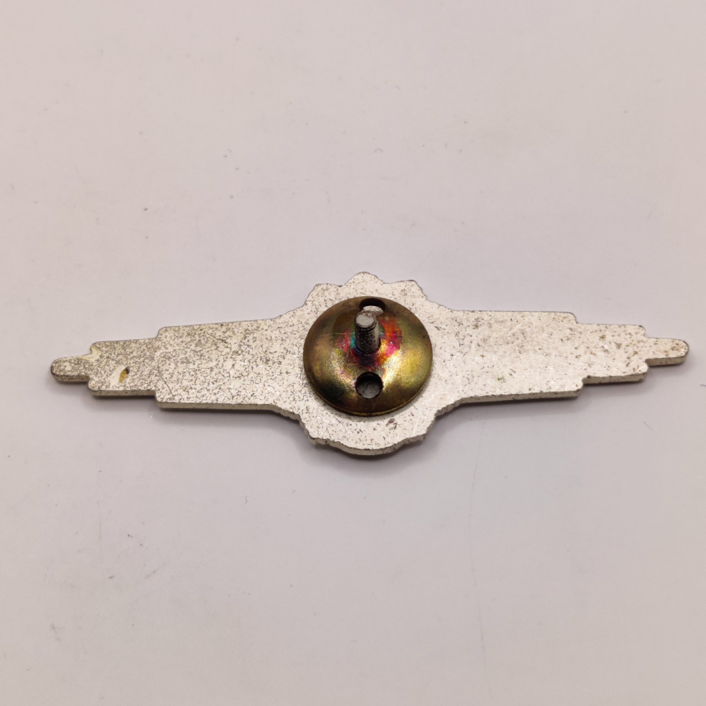 全场0元起拍 第10期 咸鱼国勋章拍卖专场 11月2日（周三）下午6：00开始 东德二级警察技能章