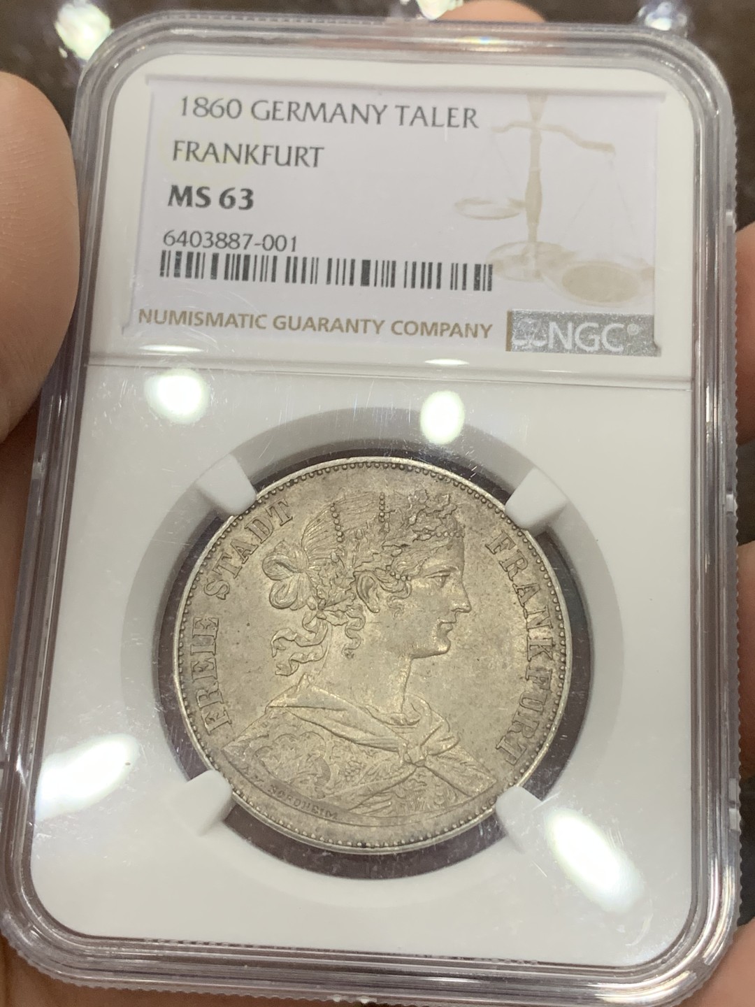 《竞宝斋》第111场-周日，周一 ，2场连拍（全场包邮） NGC MS63 德国 1860年 法兰克福 少女 泰勒 银币 高品好细节 包浆币上MS太不容易了