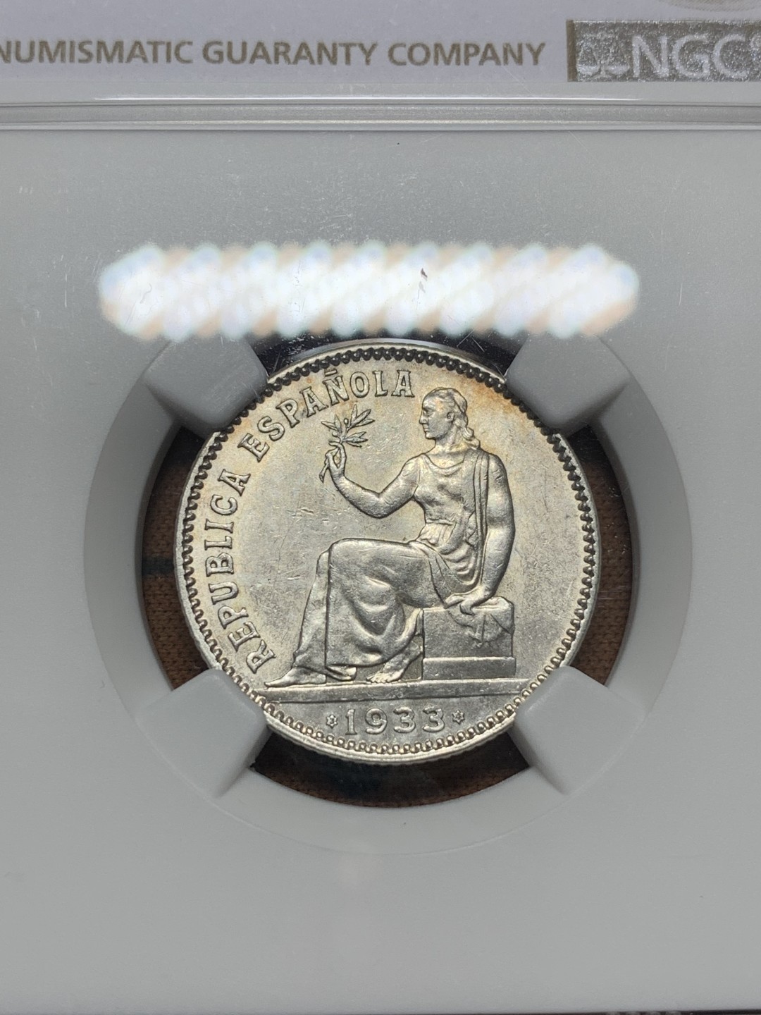 《竞宝斋》第111场-周日，周一 ，2场连拍（全场包邮） NGC-AU55 西班牙 1933年 1比塞塔  西班牙内战银币