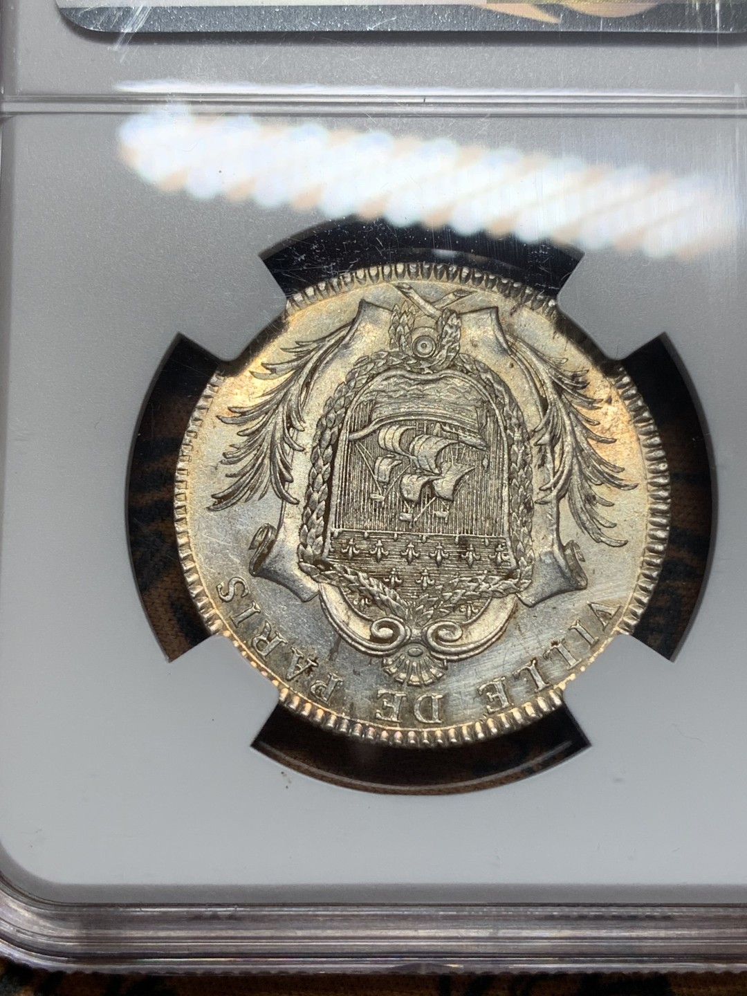 《竞宝斋》第111场-周日，周一 ，2场连拍（全场包邮） NGC UNC 法国 1777年 银质 代币  光度好 细节更好