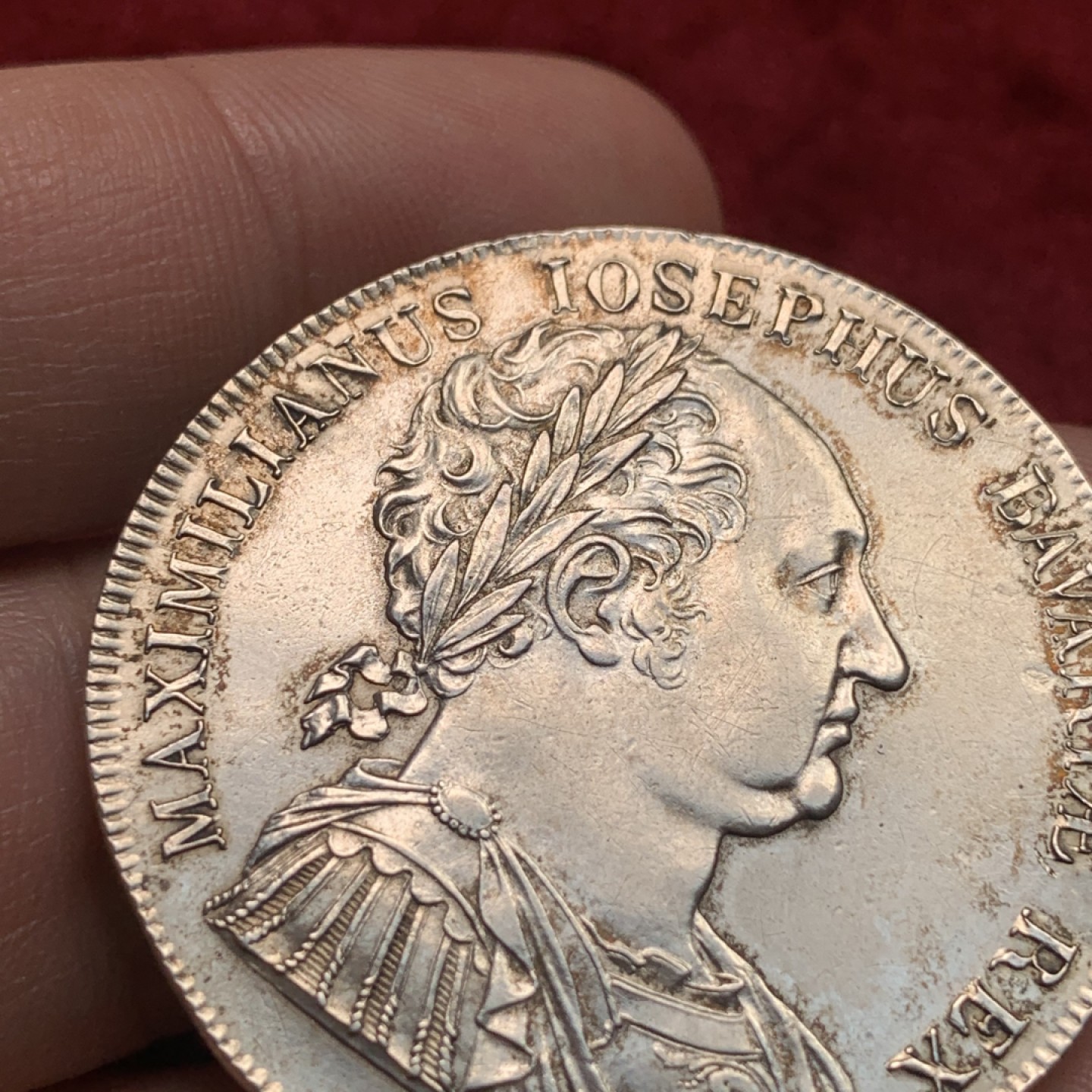 《竞宝斋》第111场-周日，周一 ，2场连拍（全场包邮） 德国 1818年 巴伐利亚 宪法泰勒 细节极好