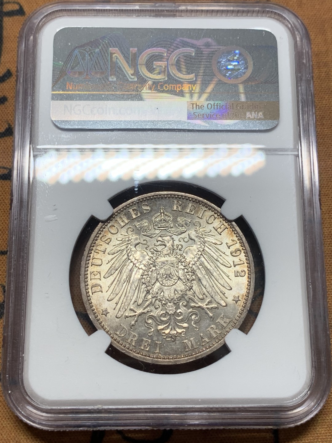 《竞宝斋》第111场-周日，周一 ，2场连拍（全场包邮） NGC-MS62 德国普鲁士1912年 威廉二世 3马克大银币 五彩包浆非常漂亮