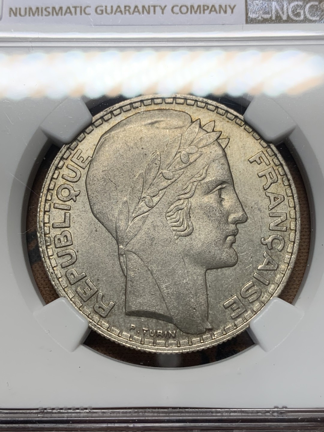 《竞宝斋》第111场-周日，周一 ，2场连拍（全场包邮） NGC-MS63 法国1929年 谷物女神头像 20法郎银币 顶级好品了 这品种里早期的年份 平时见到的一般AU品