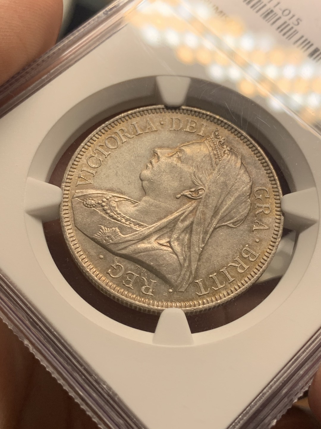 《竞宝斋》第111场-周日，周一 ，2场连拍（全场包邮） NGC MS63 英国 1893年 维多利亚 批纱版 半克朗 银币 细节好，底光也好