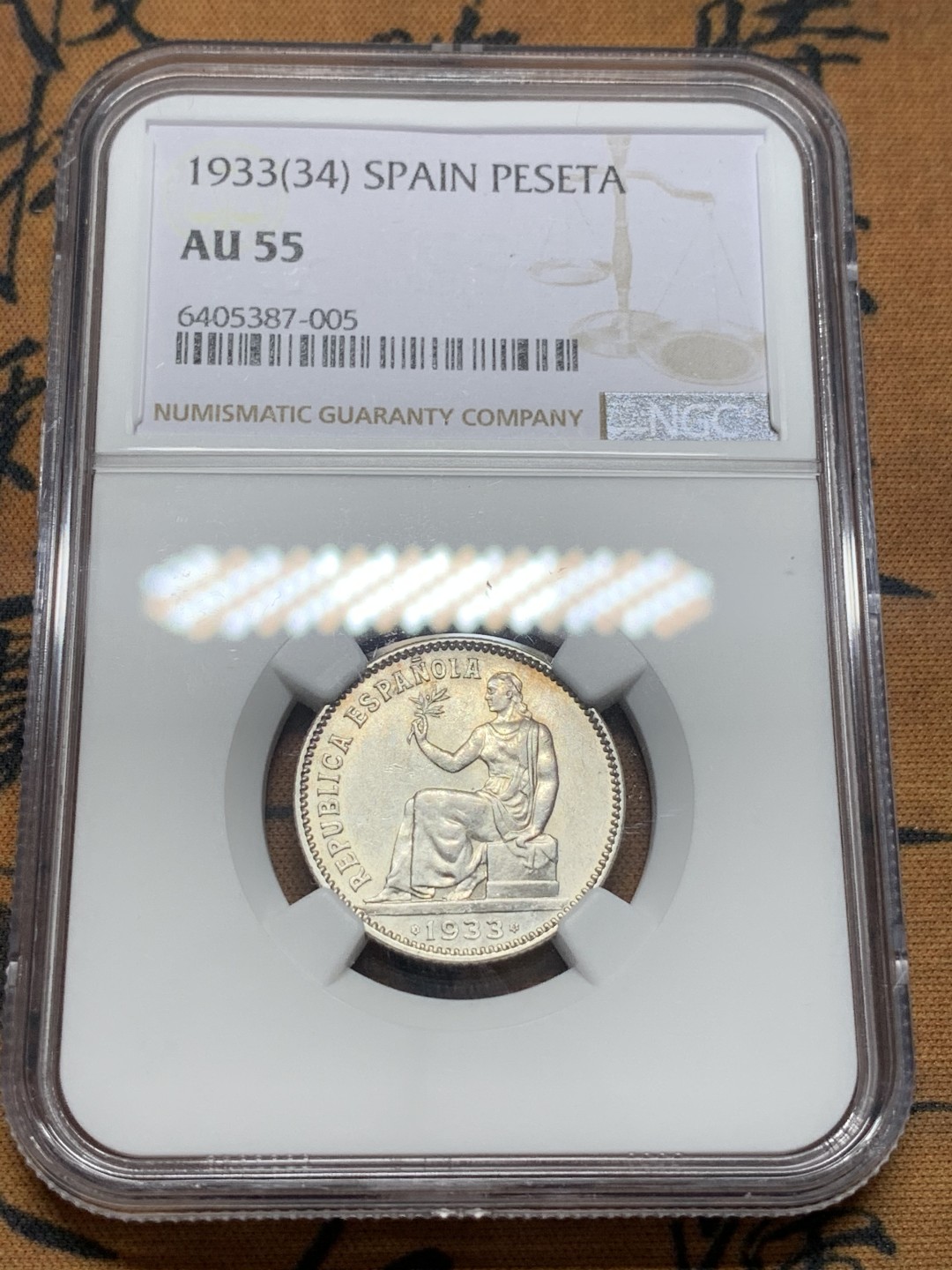 《竞宝斋》第111场-周日，周一 ，2场连拍（全场包邮） NGC-AU55 西班牙 1933年 1比塞塔  西班牙内战银币