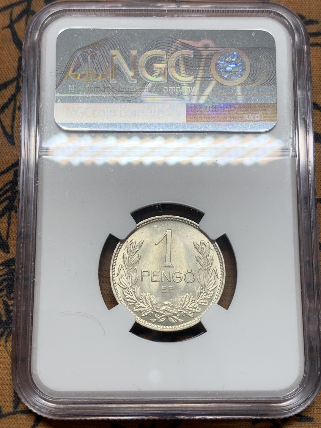 《竞宝斋》第111场-周日，周一 ，2场连拍（全场包邮） NGC-MS63 匈牙利1939-BP年 盾徽1潘果银币 原光好品少见品种