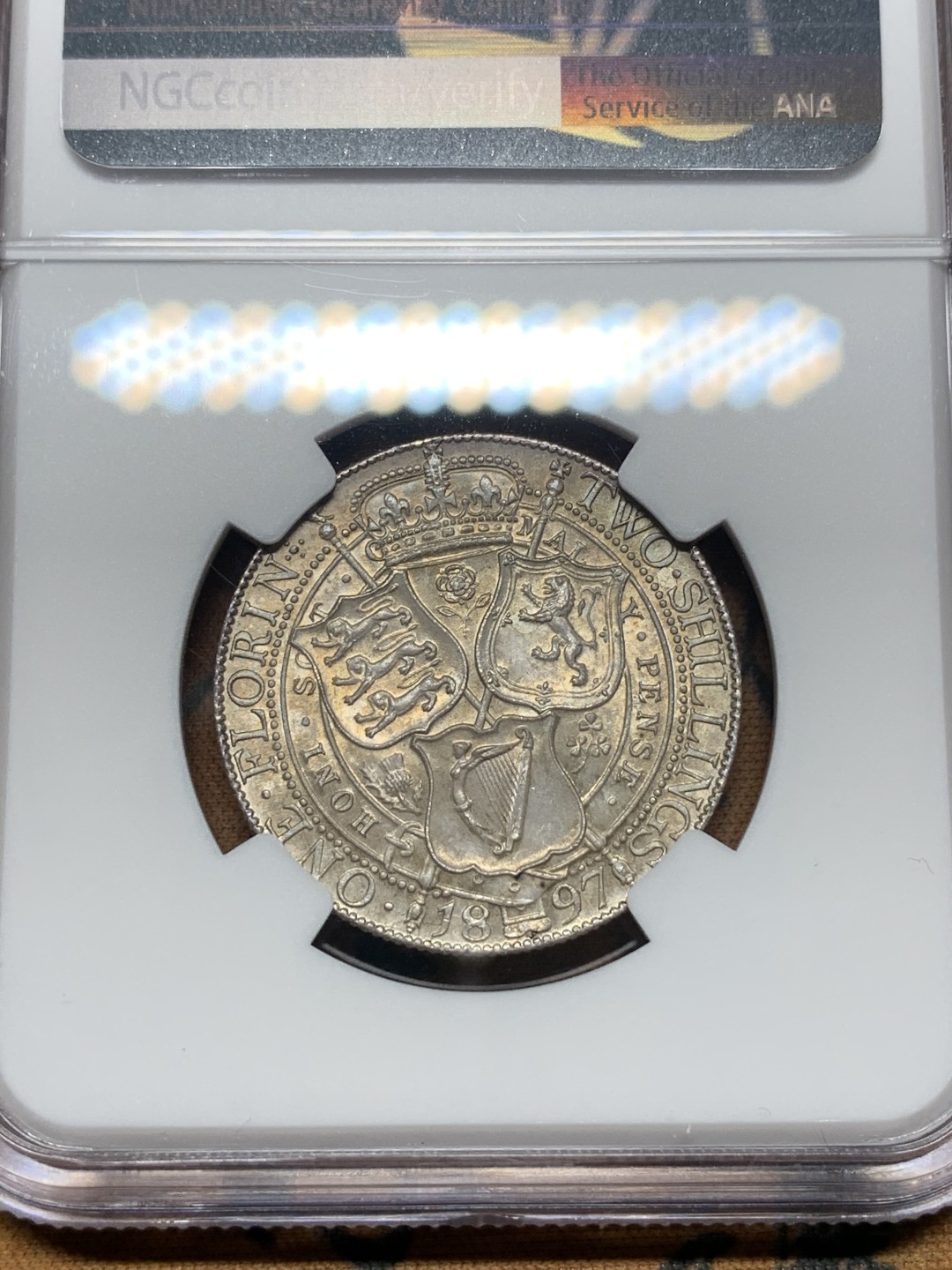 《竞宝斋》第111场-周日，周一 ，2场连拍（全场包邮） NGC MS63 英国 1897年 维多利亚 批纱版 1福林=2先令 银币 漂亮