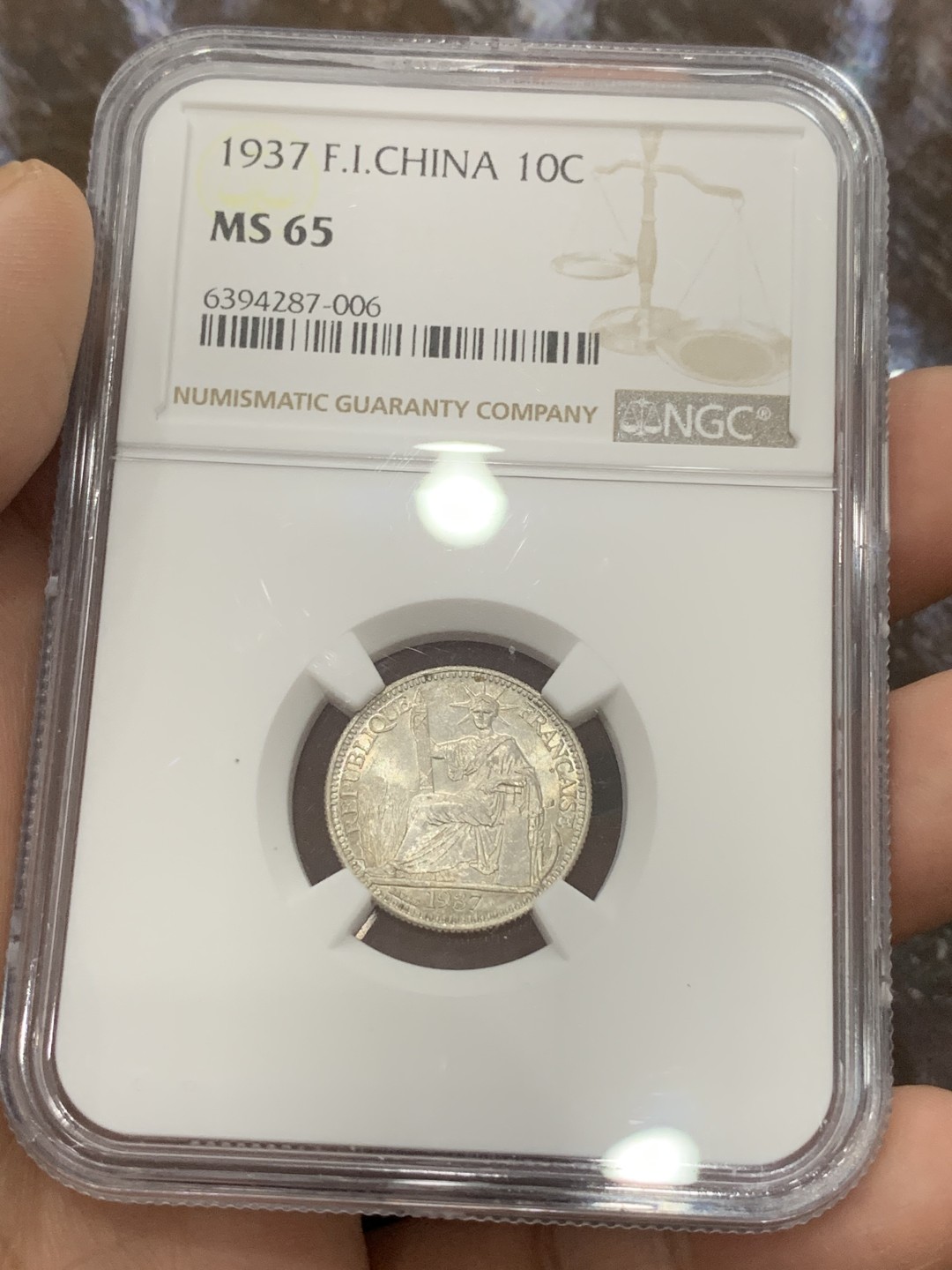 《竞宝斋》第111场-周日，周一 ，2场连拍（全场包邮） NGC MS65 印支 1937年 坐人 10分银币 细节极好 季军分 细节极好 十字转光