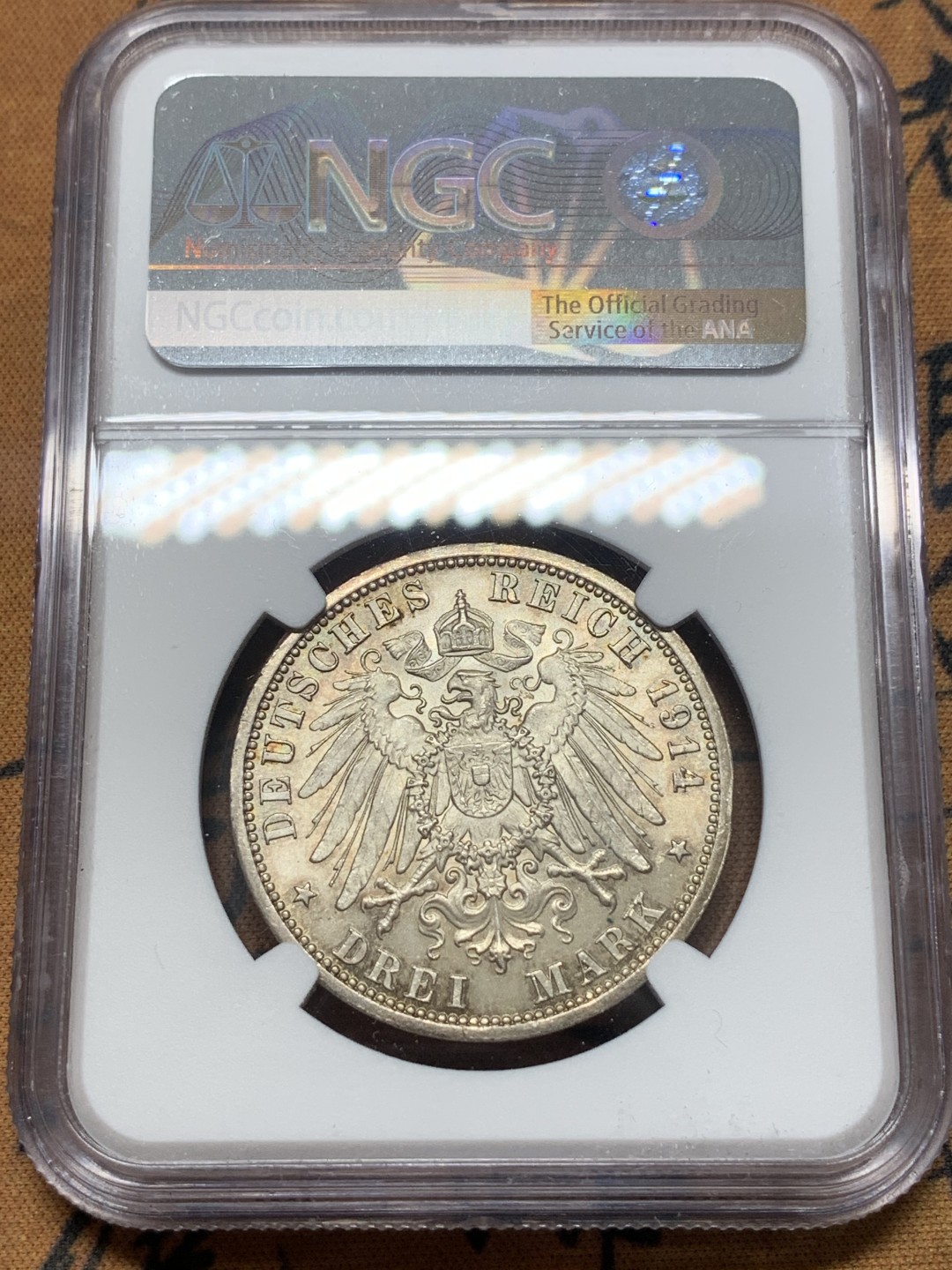 《竞宝斋》第111场-周日，周一 ，2场连拍（全场包邮） NGC-MS63 德国1914年 普鲁士军装版 3马克银币 顶级五彩包浆